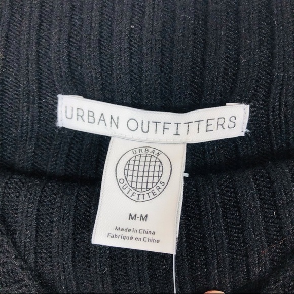 UO 🔥SALE🔥 Urban Outfitters black stripe sweater Medium NWT - Picture 7 of 8